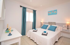 4 chambres, fer et planche Ă repasser, lit parapluie, Wi-Fi gratuit