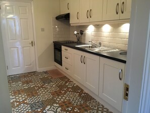 Fridge, microwave, oven, stovetop - House located in a private maintained estate. (Tralee)