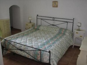 1 bedroom, iron/ironing board, travel crib, free WiFi