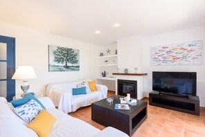 Smart TV, DVD player