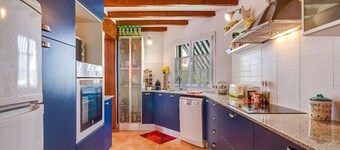 Private villa in Cap dártrutx with private pool, free Wifi, AC in master bedroom