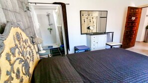 3 bedrooms, iron/ironing board - VACAY Villa Bella (L'ESCALA)