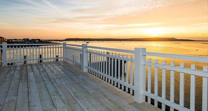 Little Haven - a mudeford - house that sleeps 8 guests in 4 bedrooms