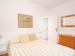 2 Schlafzimmer, Bügeleisen/Bügelbrett, Internetzugang, Bettwäsche