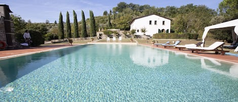 Piscine extérieure