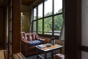 Safe på rommet og wi-fi (inkludert)