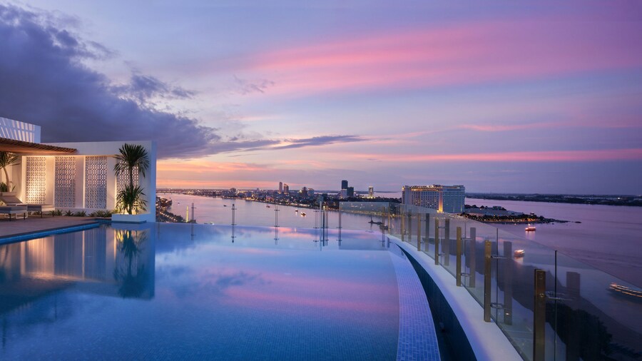 Hotel Emion Phnom Penh