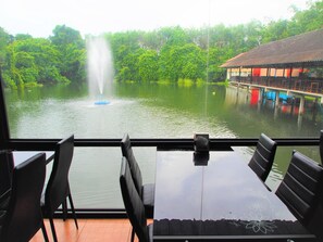 Breakfast, lunch, dinner served; international cuisine - Aiyara Garden Resort (Chanthaburi)