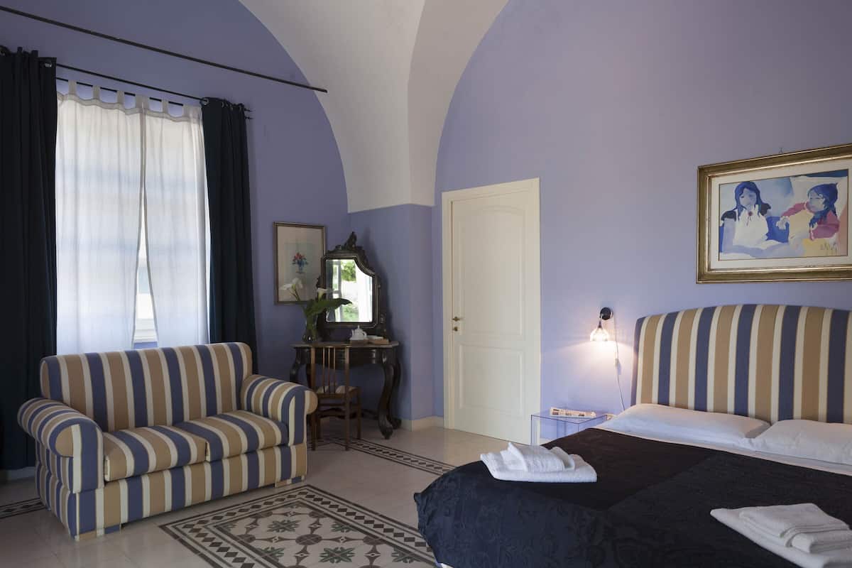 1 bedroom, premium bedding, minibar, individually furnished