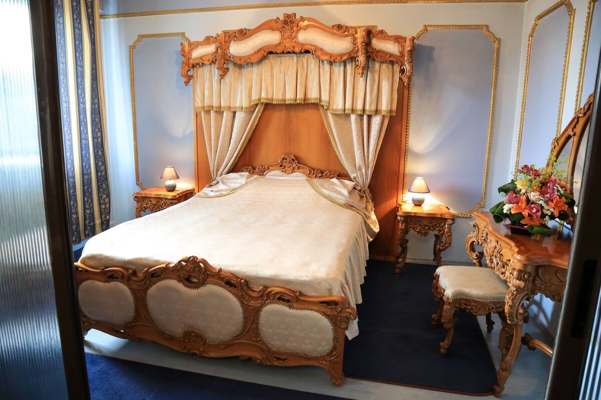 Suite