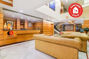 Lobby - Grand Plaza (Coimbatore)