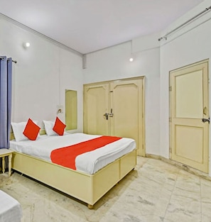 1 bedroom, individually decorated, individually furnished, free WiFi