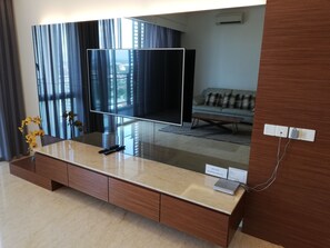 Flat-screen TV - The Shore 3BR Luxury Residences (Malacca City)
