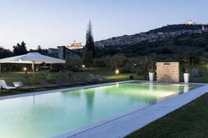 Outdoor pool - Tenuta San Masseo (Assisi)