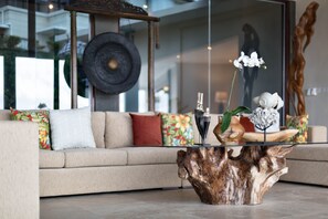 Villa, 4 Bedrooms, Smoking, Private Pool | Living area