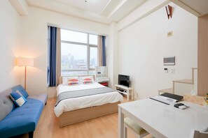 高級寢具、熨斗/熨衣板、免費無線上網