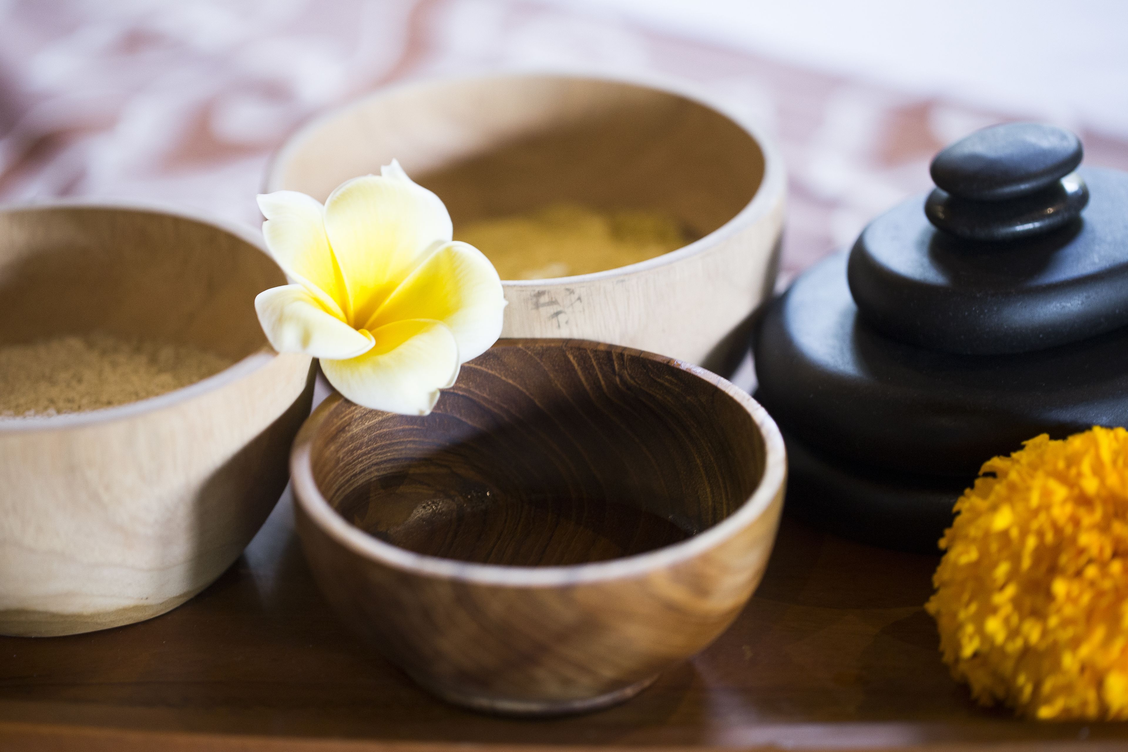 couples treatment room(s), body treatments, aromatherapy