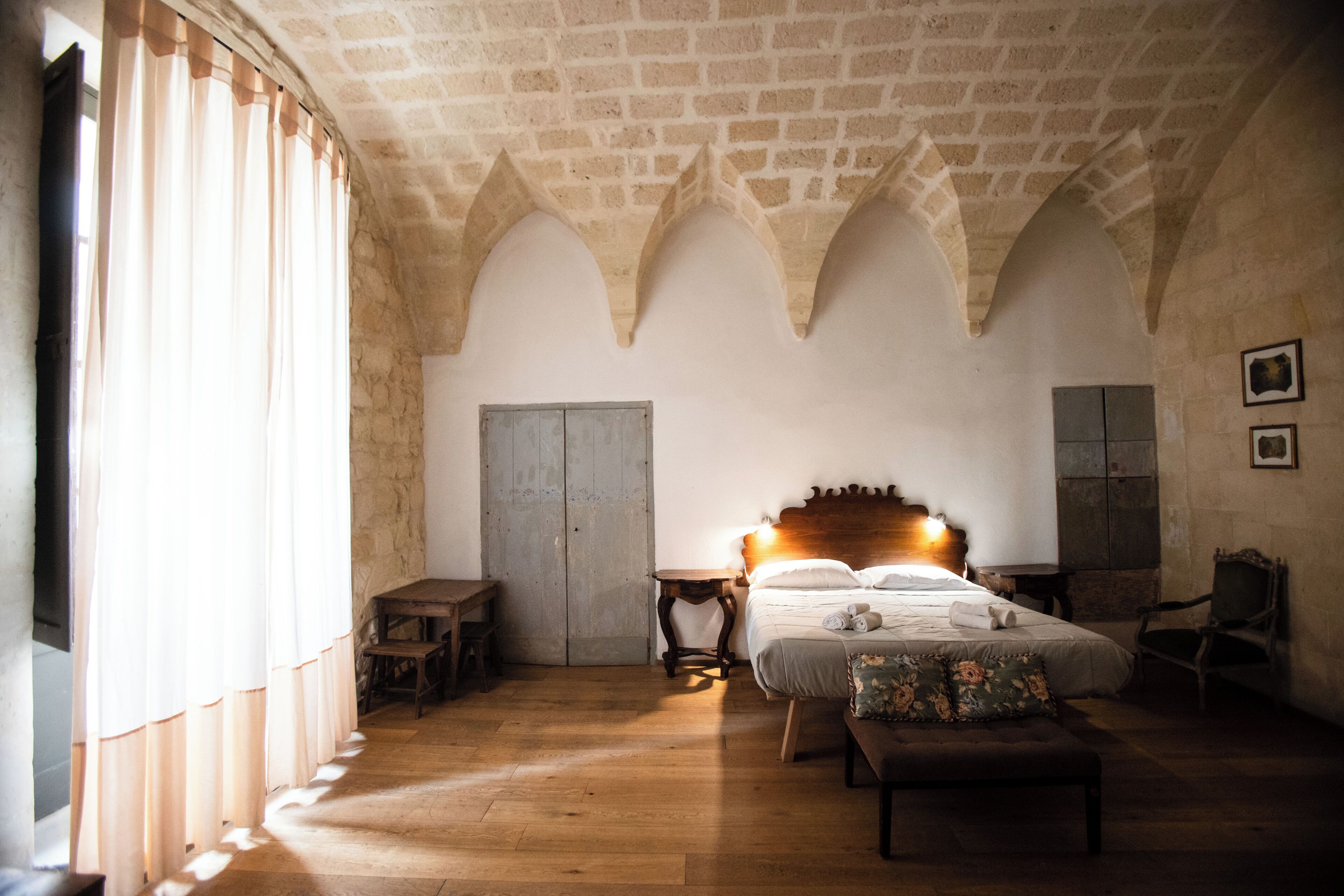 Family Room | Premium bedding, individually furnished, bed sheets