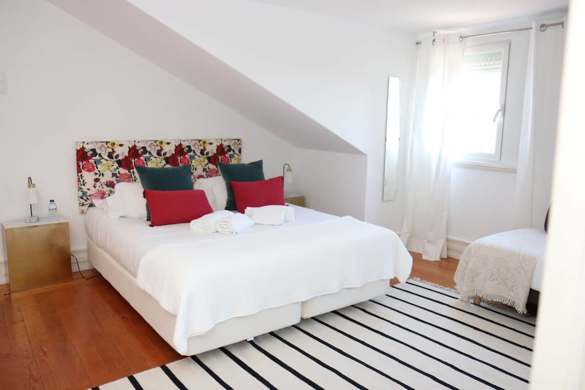Panoramic Triple Room, Private Bathroom, Garden View | Premium bedding, blackout drapes, free WiFi, bed sheets