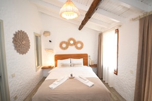Chambre Deluxe, balcon | Draps en coton égyptien, literie de qualité