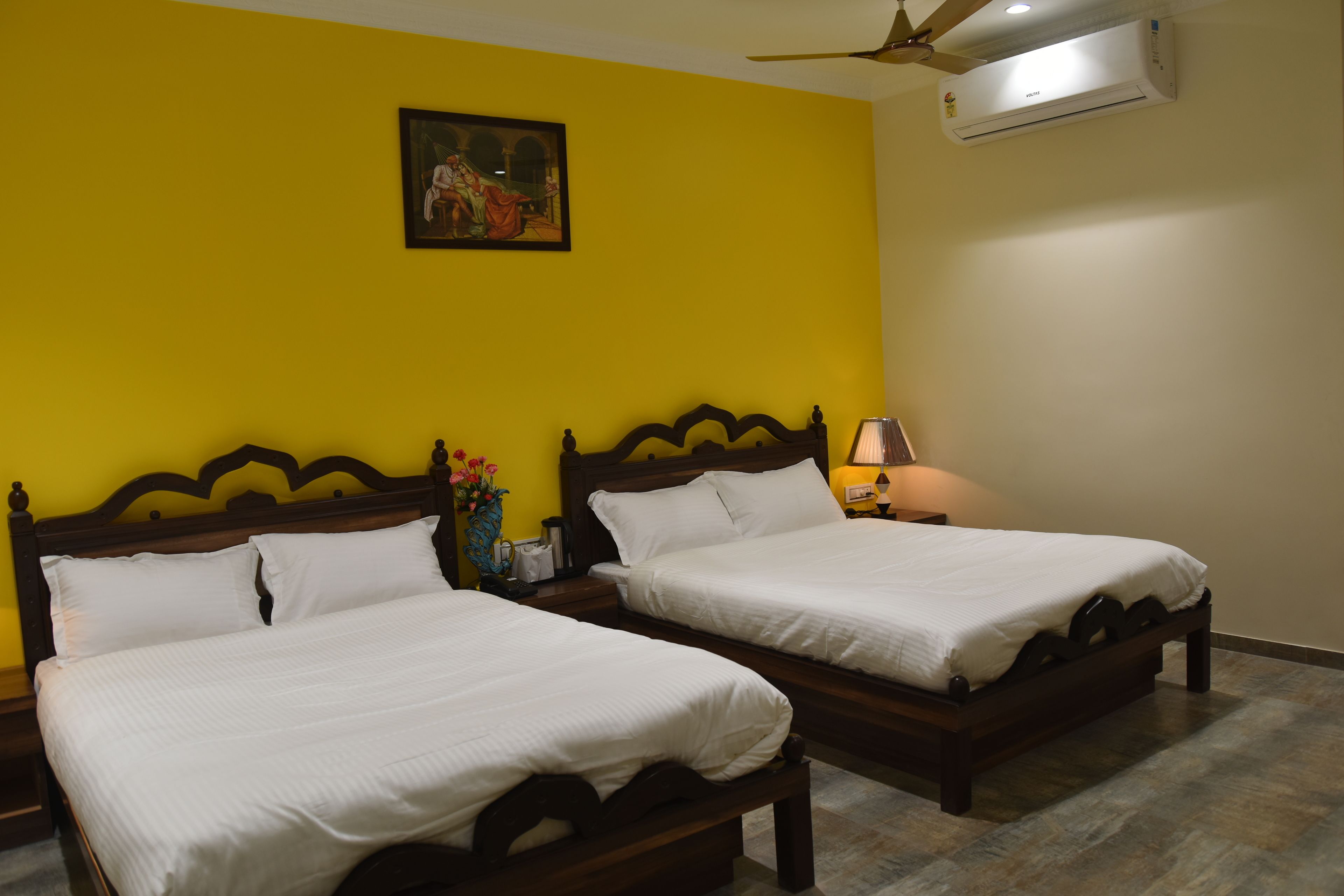 suite, 2 queen beds | premium bedding, minibar, desk, soundproofing