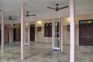 Property grounds - Jaipur Hotel New (Jaipur)