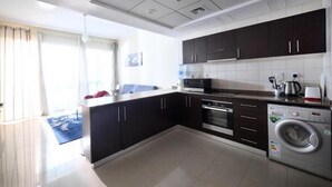 Unclassified image, 2 of 22, button - 1BR Dubai Marina Princes Tower (Dubai)