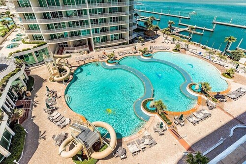 Caribe 2/2: Aktualisiert, super sauber, geräumig, herrliche Aussicht auf Strand, Bucht, Pools!