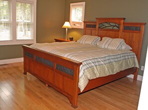 3 bedrooms, iron/ironing board, Internet, bed sheets
