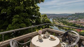 Double Room (Landschloss 1) | Terrace/patio
