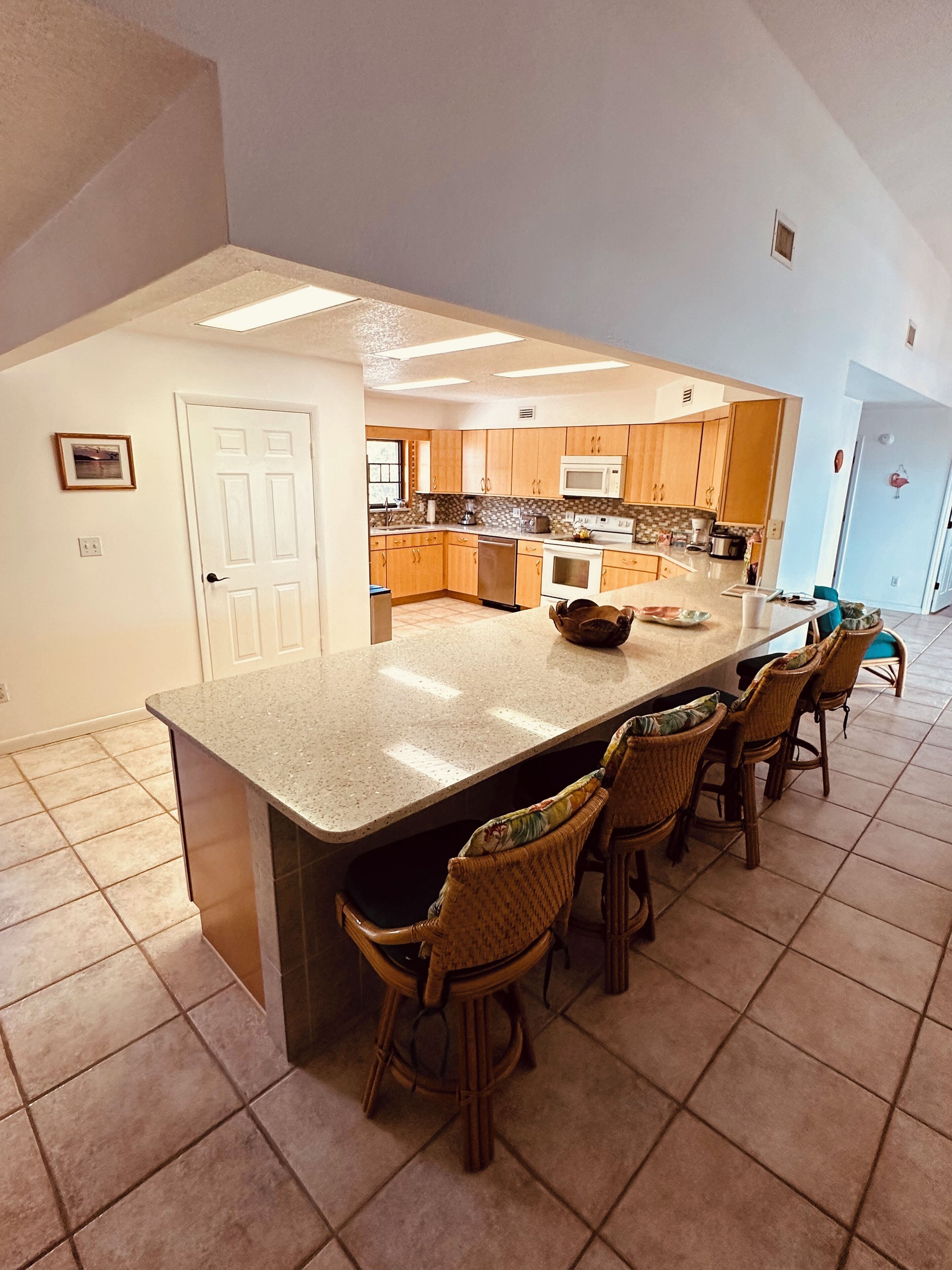 冰箱、微波炉、烤箱、炉灶