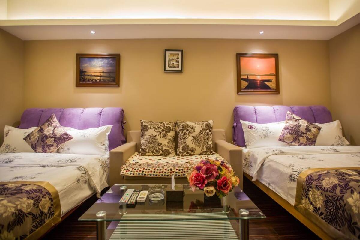 ห้องเอ็กซ์คลูซีฟทวิน | โต๊ะทำงาน, ผ้าม่านกันแสง, Wi-Fi ฟรี