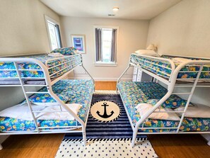 6 bedrooms, iron/ironing board, free WiFi, bed sheets
