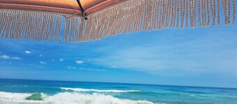 "Sea'z a Dream" - 6 En Suites, Elevator, Pets Ok, Buck Island!!