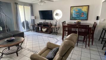 Smart TV, DVD player, stereo