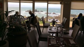 Restaurant - Corbia Re Phare Apartments (St. Brelade)