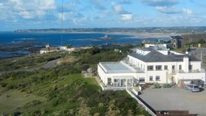 Aerial view - Corbia Re Phare Apartments (St. Brelade)