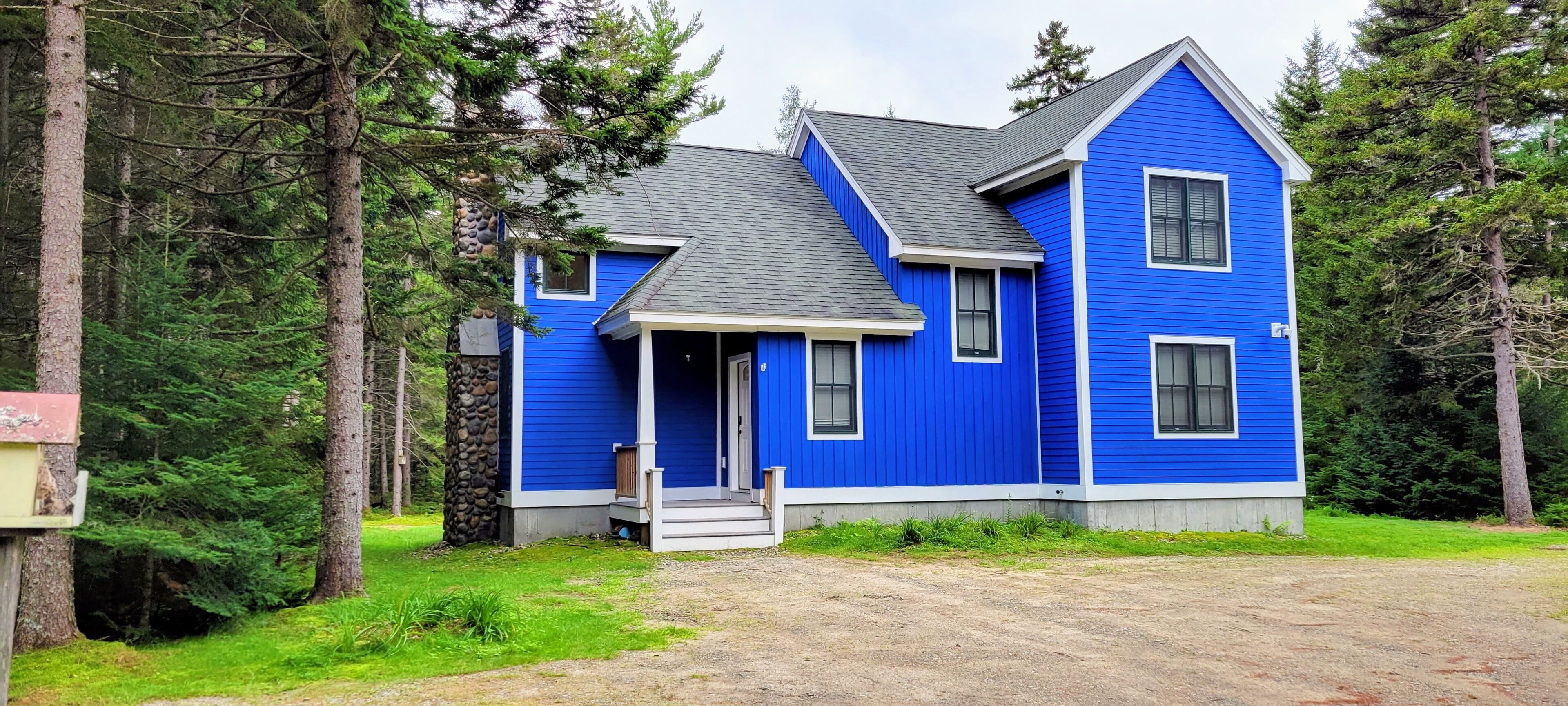 67ML Private home in beautiful wooded setting - close to Bretton Woods!  AC!
