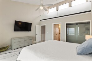 2 habitaciones, tabla de planchar con plancha, wifi y ropa de cama 