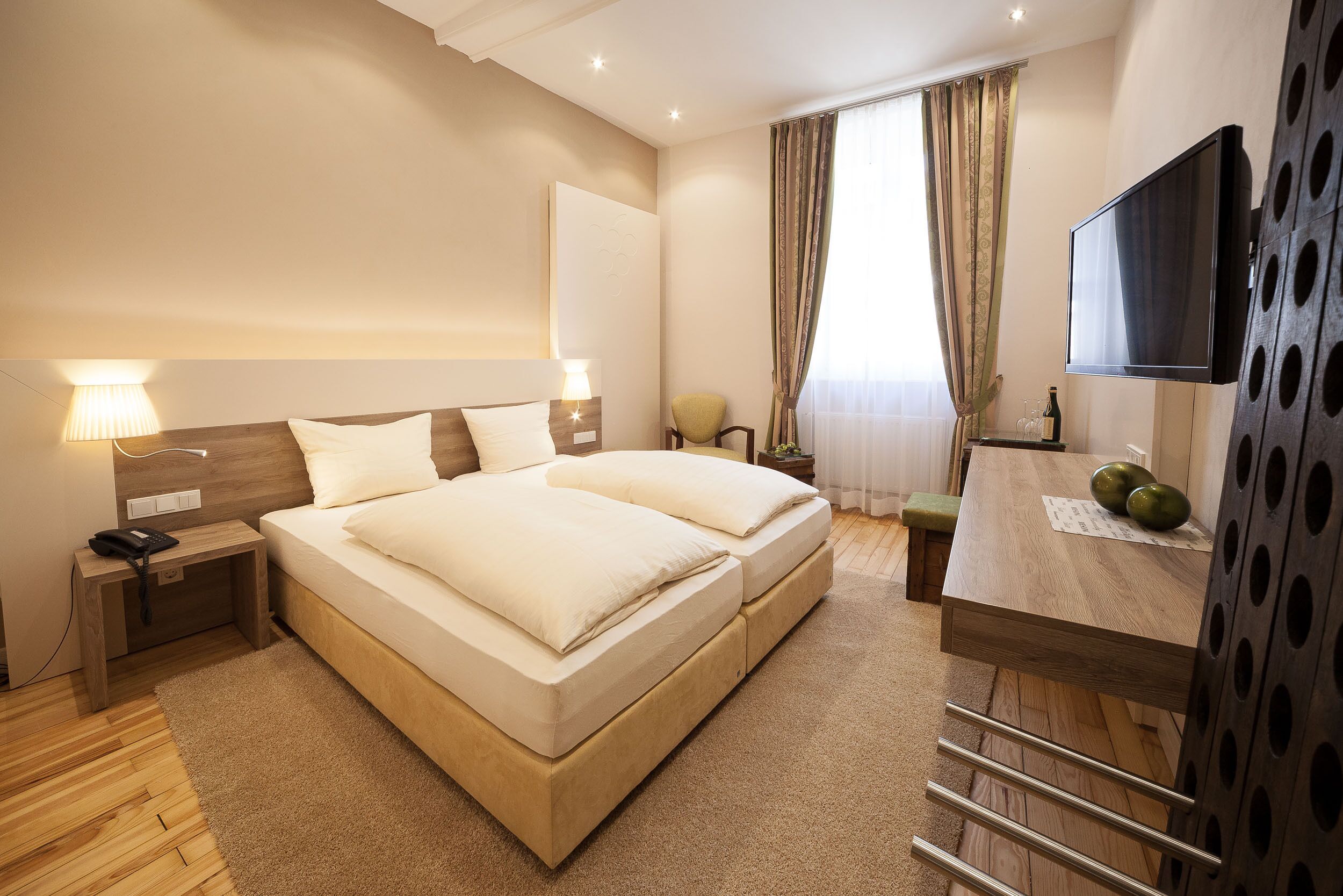 comfort double room | minibar, in-room safe, bed sheets