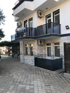 Front of property - Mut Hotel (Fethiye)