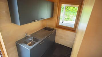 Apartemen Superior, teras | Dapur pribadi | Lemari es, kompor, mesin pencuci piring, dan mesin pembuat kopi/teh