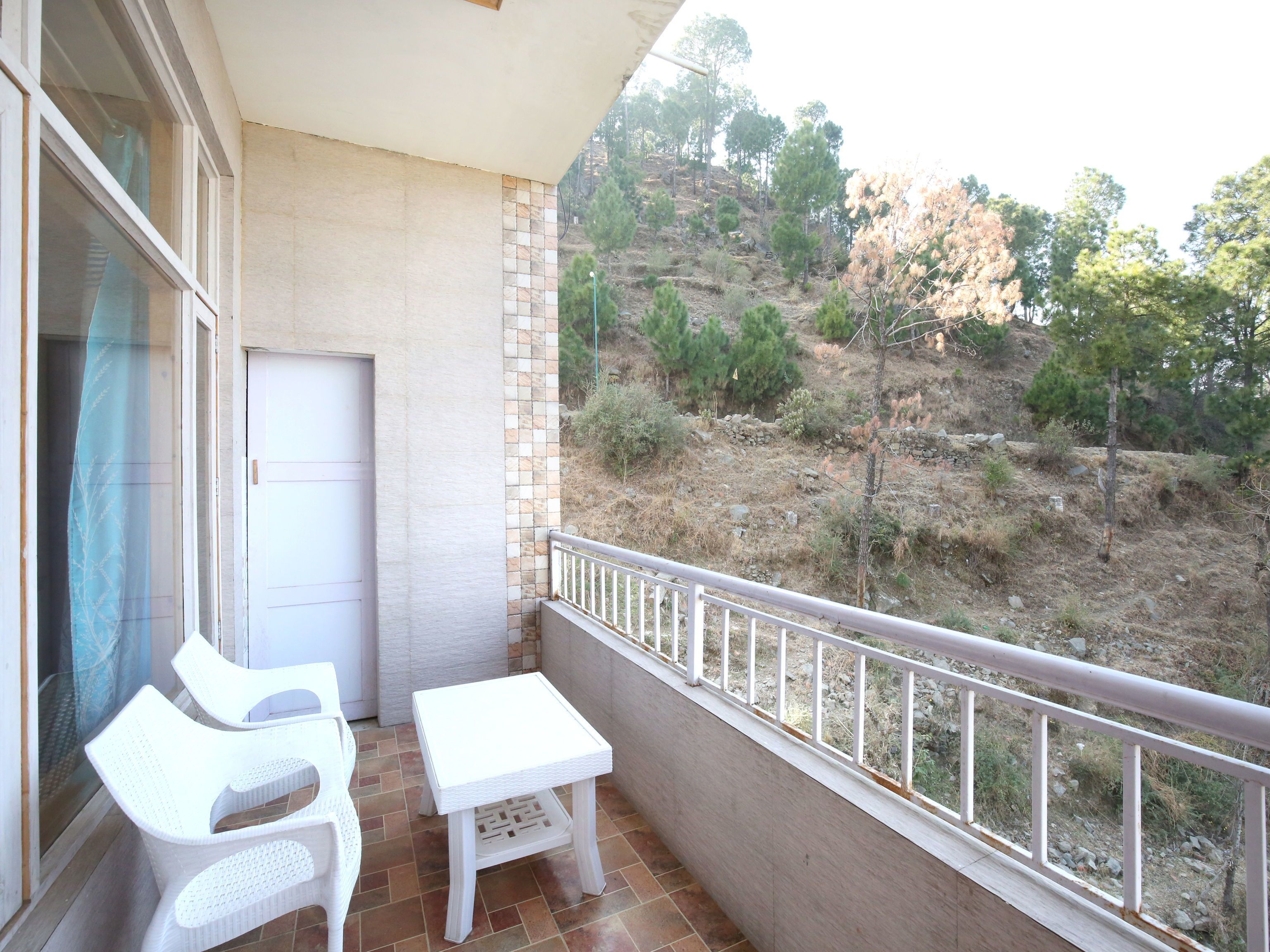 Double or Twin Room | Balcony