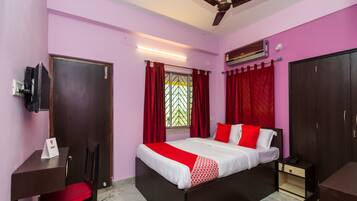 Double or Twin Room | Free WiFi