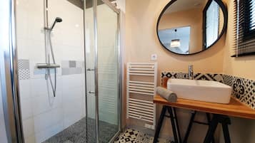 Tweepersoonskamer, en-suite badkamer (Chambre Imsouane) | Badkamer