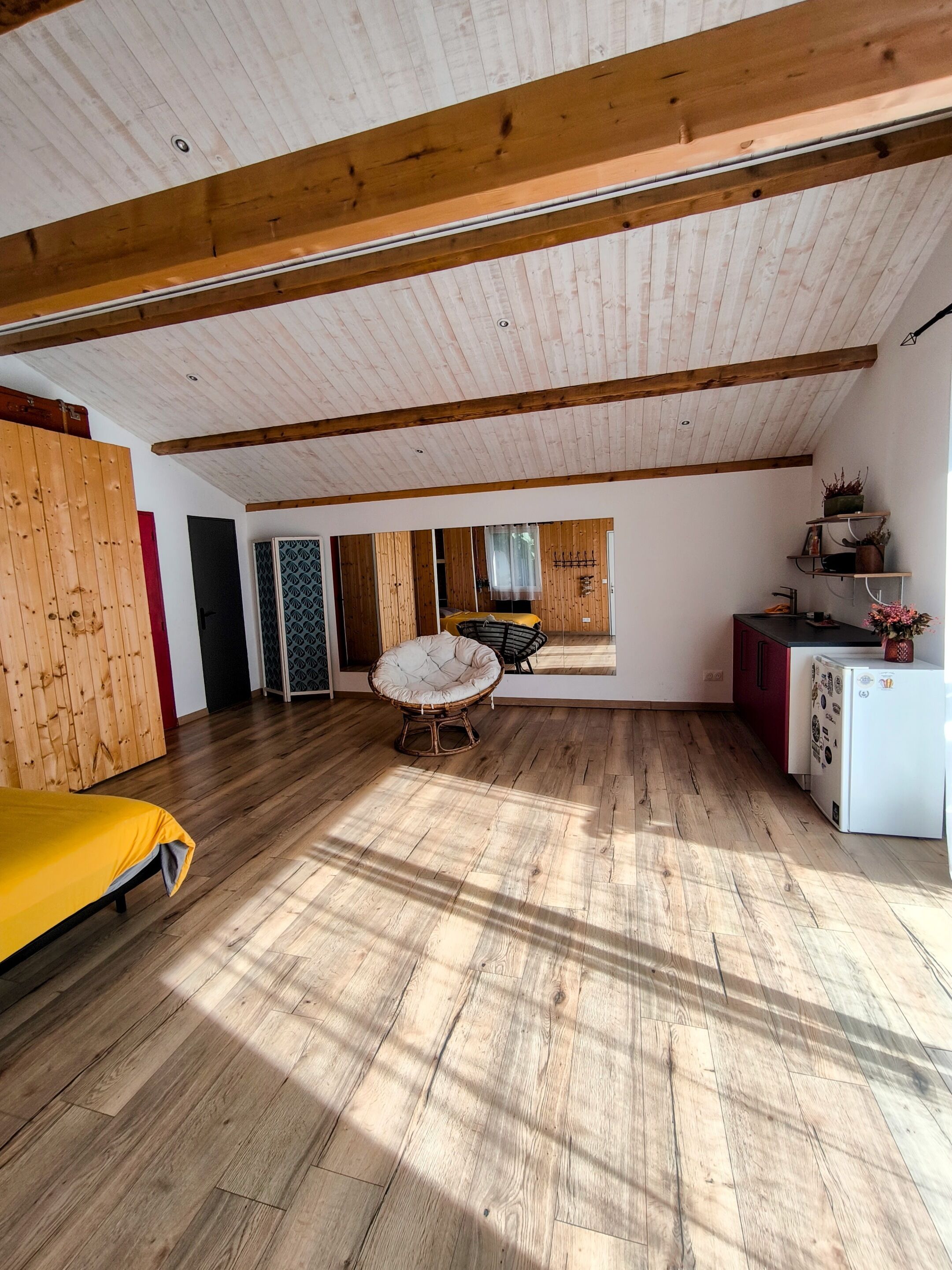 Suite, Private Bathroom