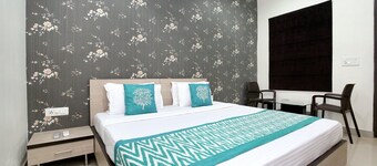 OYO 11934 Hotel De Agya Paradise