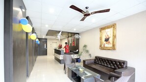 Lobby - OYO 11934 Hotel De Agya Paradise (Ludhiana)
