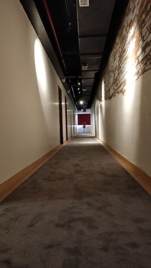 Hallway - 10 Park Street Hotel & Banquets (Gorakhpur)