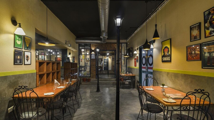 10 Park Street Hotel & Banquets